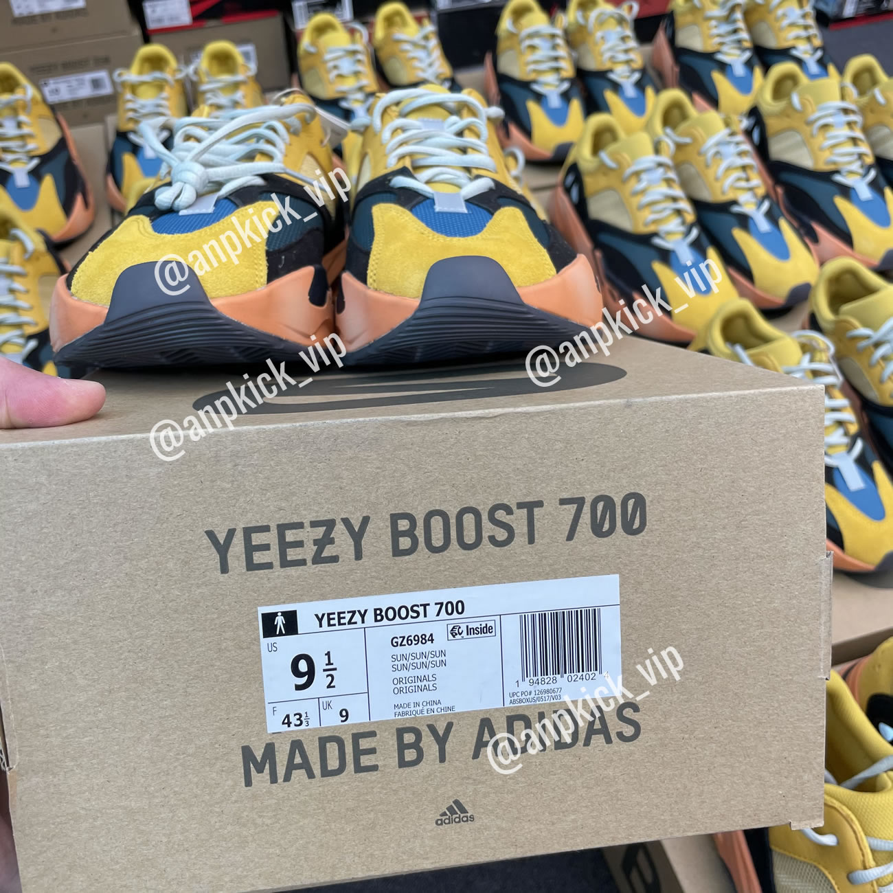 Adidas Anpkick Yeezy Boost 700 Sun Gz6984 (7) - www.newkick.org