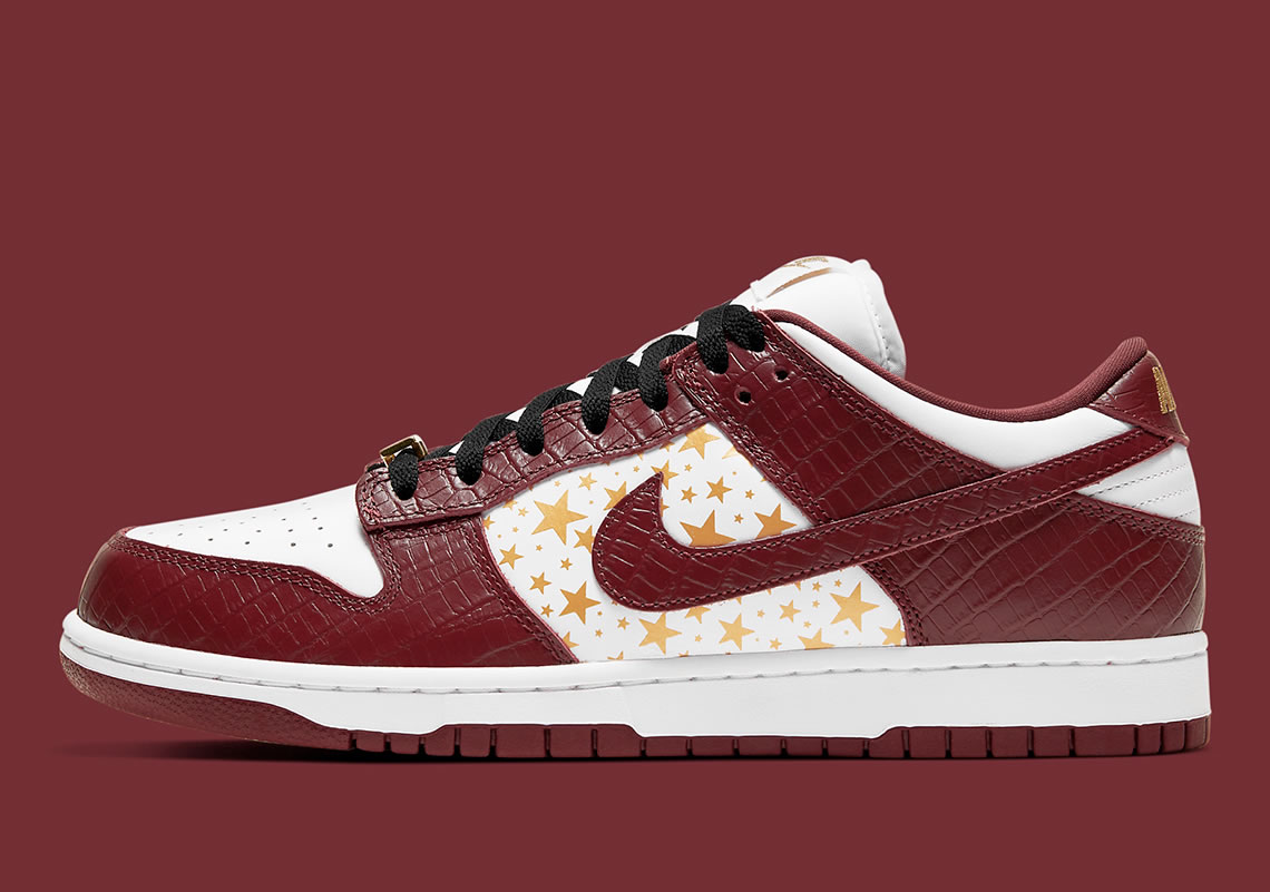 Supreme Nike Sb Dunk Low White Metallic Gold Barkroot Brown Dh3228 103 (1) - www.newkick.org Supreme Nike Sb Dunk Low White Metallic Gold Barkroot Brown Dh3228 103 (1) - www.newkick.org