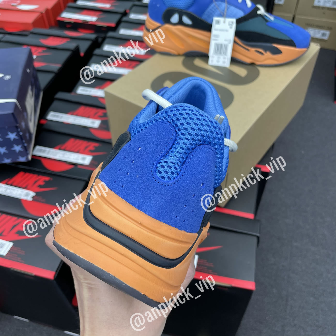 Adidas Yeezy Boost 700 Bright Blue Orange Anpkick Gz0541 (3) - www.newkick.org Adidas Yeezy Boost 700 Bright Blue Orange Anpkick Gz0541 (3) - www.newkick.org