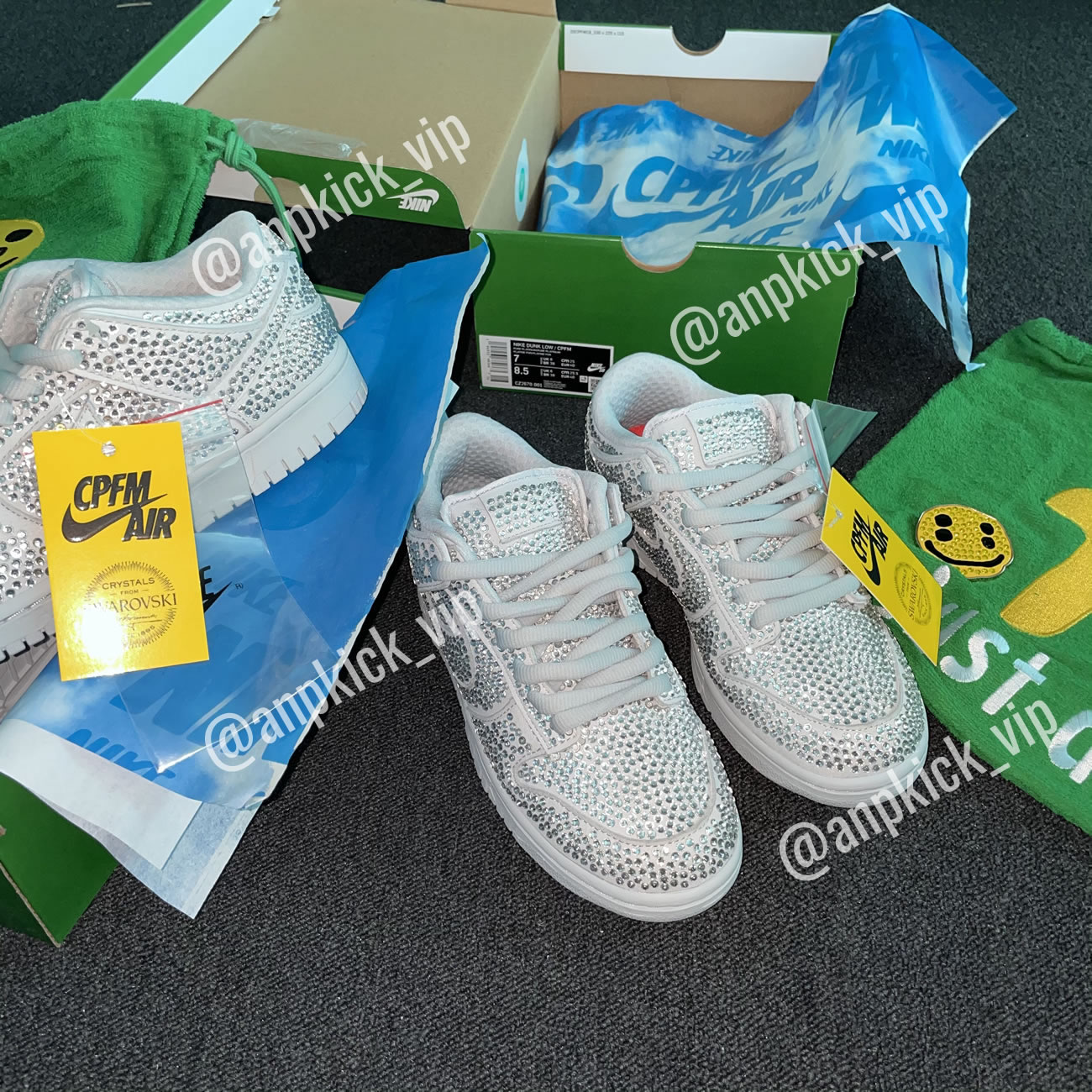 Anpkick Nike Dunk Low Cactus Plant Flea Market Swarovski Crystals Cz2670 001 (13) - www.newkick.vip Anpkick Nike Dunk Low Cactus Plant Flea Market Swarovski Crystals Cz2670 001 (13) - www.newkick.vip