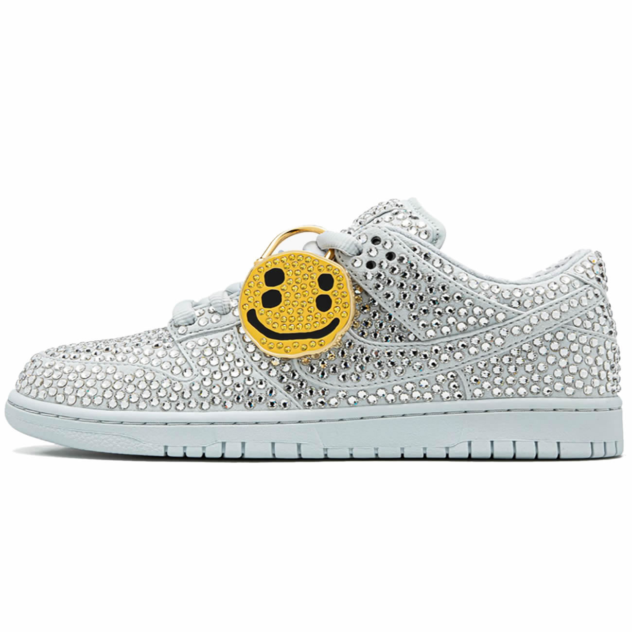 Nike Dunk Low Cactus Plant Flea Market Swarovski Crystals Cz2670 001 (1) - www.newkick.vip Nike Dunk Low Cactus Plant Flea Market Swarovski Crystals Cz2670 001 (1) - www.newkick.vip