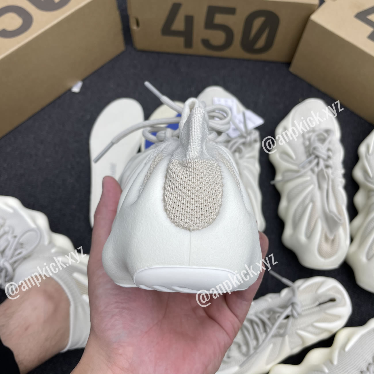 Adidas Yeezy 450 Cloud White Anpkick H68038 (2) - www.newkick.org Adidas Yeezy 450 Cloud White Anpkick H68038 (2) - www.newkick.org