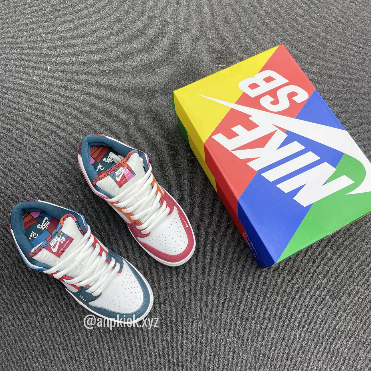 Parra Nike Sb Dunk Low Collab Summer 2021 Colorway Surfaces Dh7695 100 (2) - www.newkick.org Parra Nike Sb Dunk Low Collab Summer 2021 Colorway Surfaces Dh7695 100 (2) - www.newkick.org