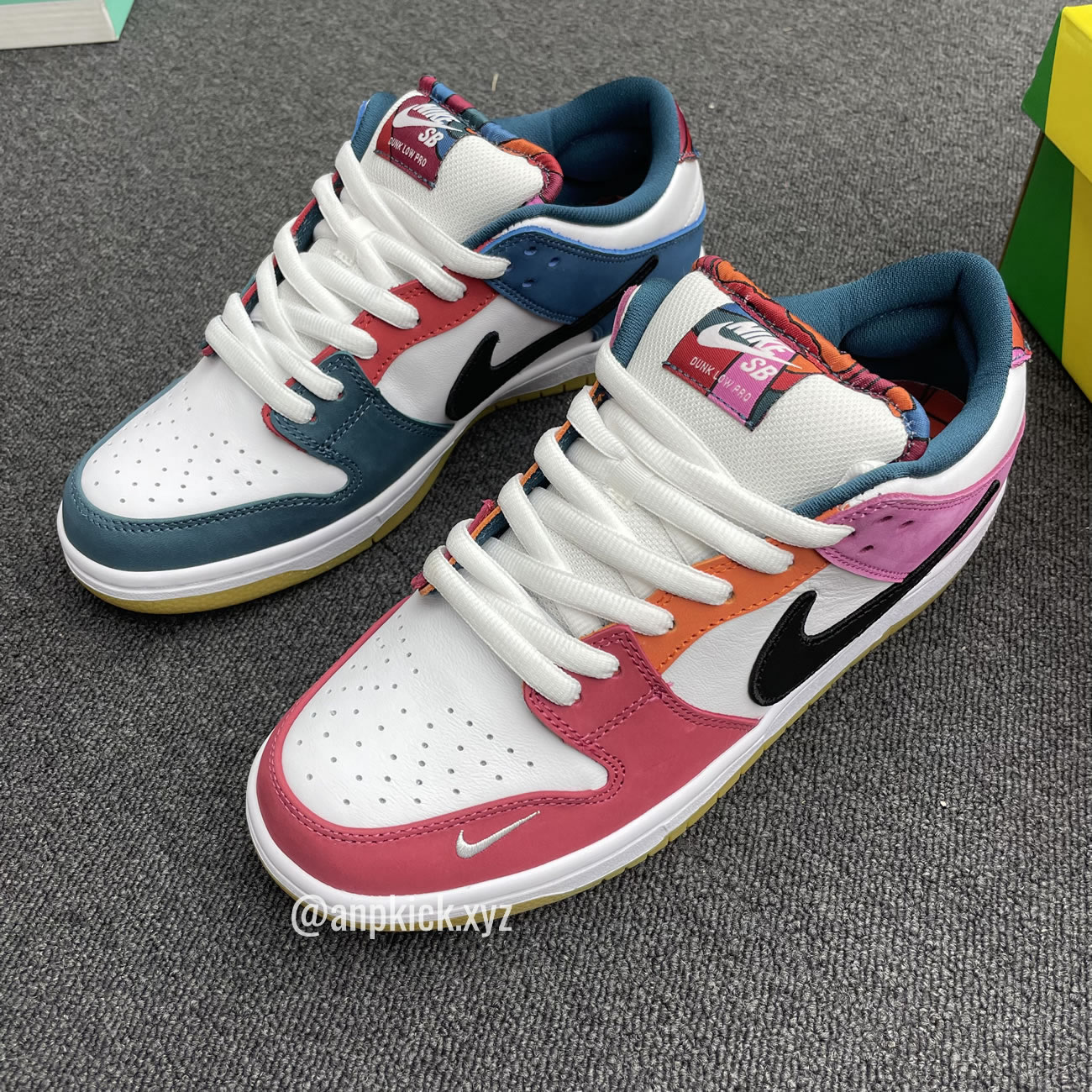 Parra Nike Sb Dunk Low Collab Summer 2021 Colorway Surfaces Dh7695 100 (7) - www.newkick.org Parra Nike Sb Dunk Low Collab Summer 2021 Colorway Surfaces Dh7695 100 (7) - www.newkick.org