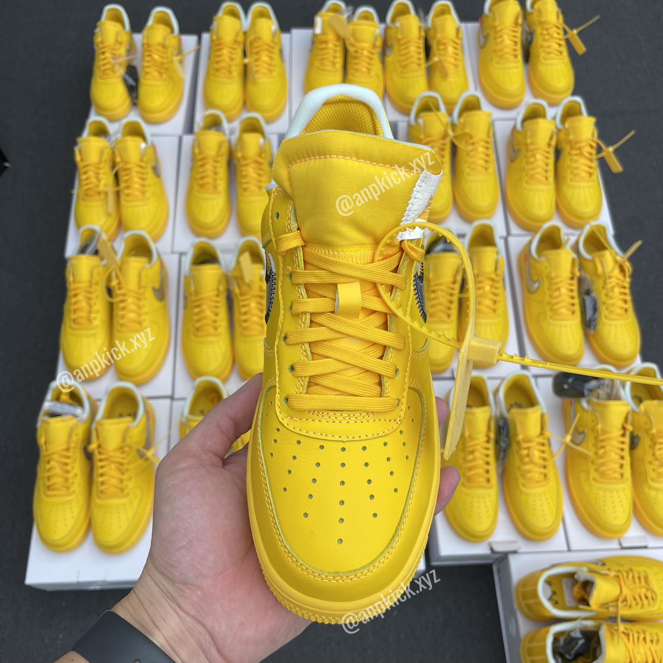 Off White Nike Air Force 1 University Gold Anpkick Dd1876 700 (5) - www.newkick.org Off White Nike Air Force 1 University Gold Anpkick Dd1876 700 (5) - www.newkick.org