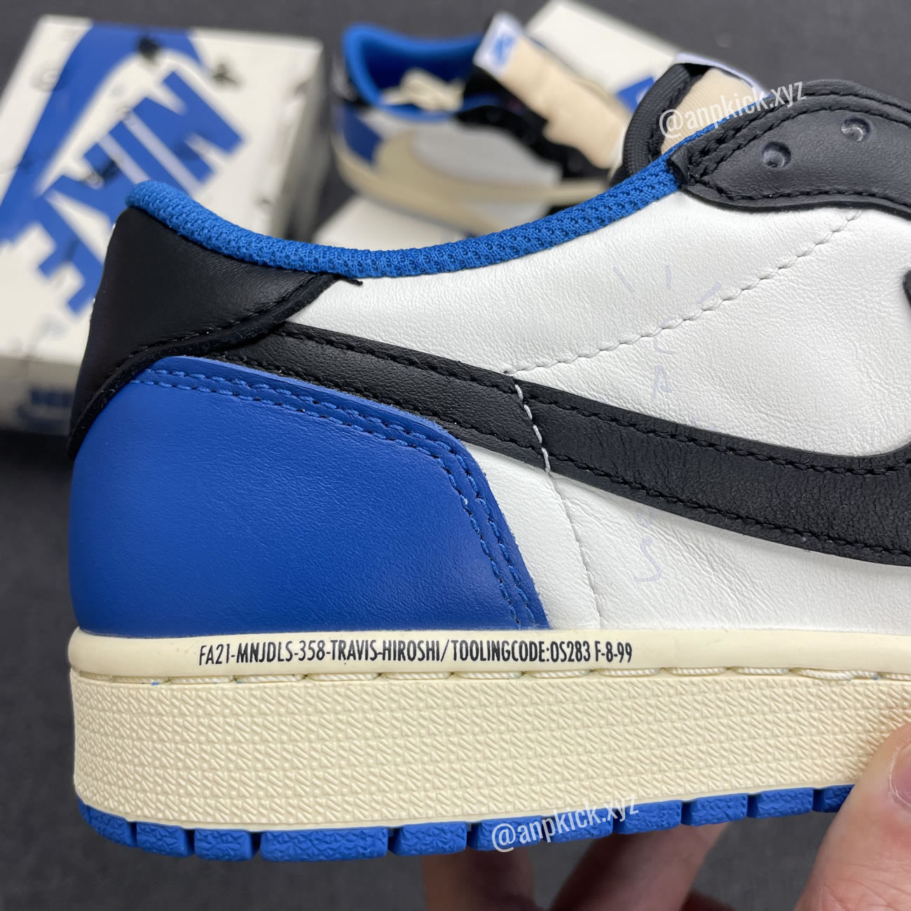 Travis Scott Air Jordan 1 Retro Low Fragment Cactus Jack Royal Anpkick Dm7866 140 (8) - www.newkick.org Travis Scott Air Jordan 1 Retro Low Fragment Cactus Jack Royal Anpkick Dm7866 140 (8) - www.newkick.org