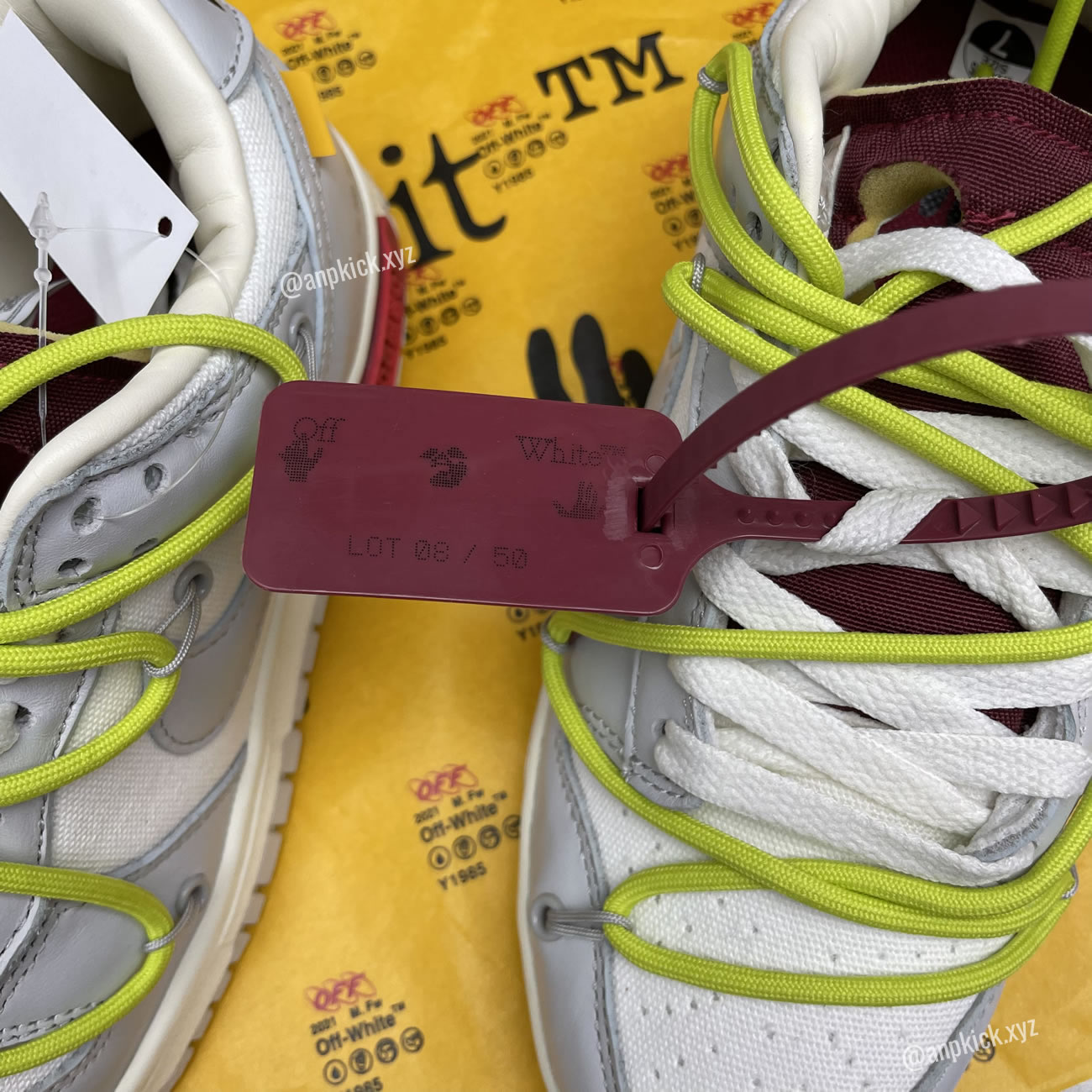 Off White Nike Sb Dunk Low The 08 Of 50 Grey White Yellow Dm1602 106 08 (9) - www.newkick.vip