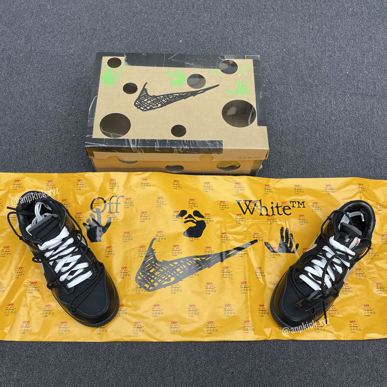 Off White Nike Sb Dunk Low The 50 Black Silver Dm1602 001 (3) - www.newkick.org Off White Nike Sb Dunk Low The 50 Black Silver Dm1602 001 (3) - www.newkick.org