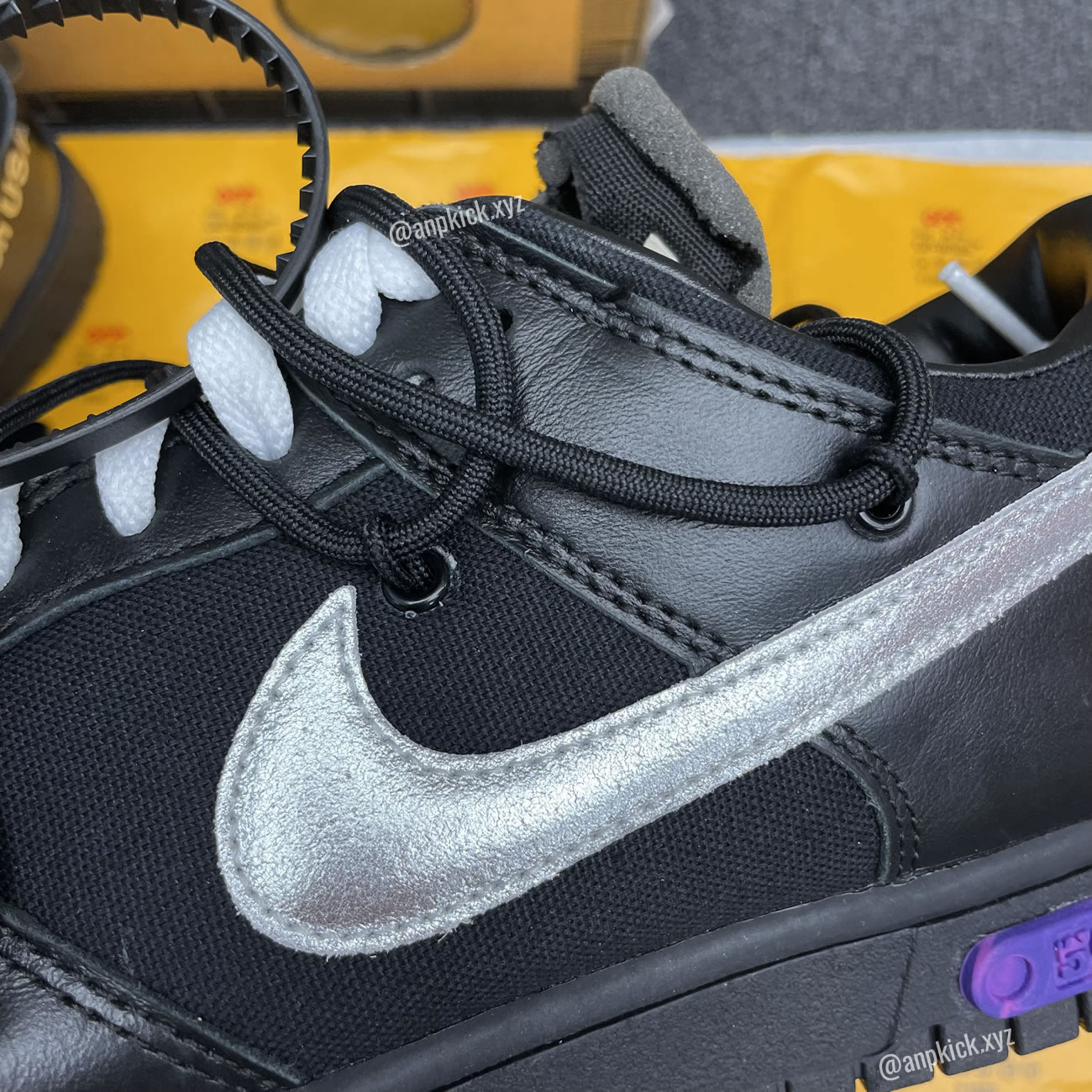 Off White Nike Sb Dunk Low The 50 Black Silver Dm1602 001 (7) - www.newkick.org Off White Nike Sb Dunk Low The 50 Black Silver Dm1602 001 (7) - www.newkick.org