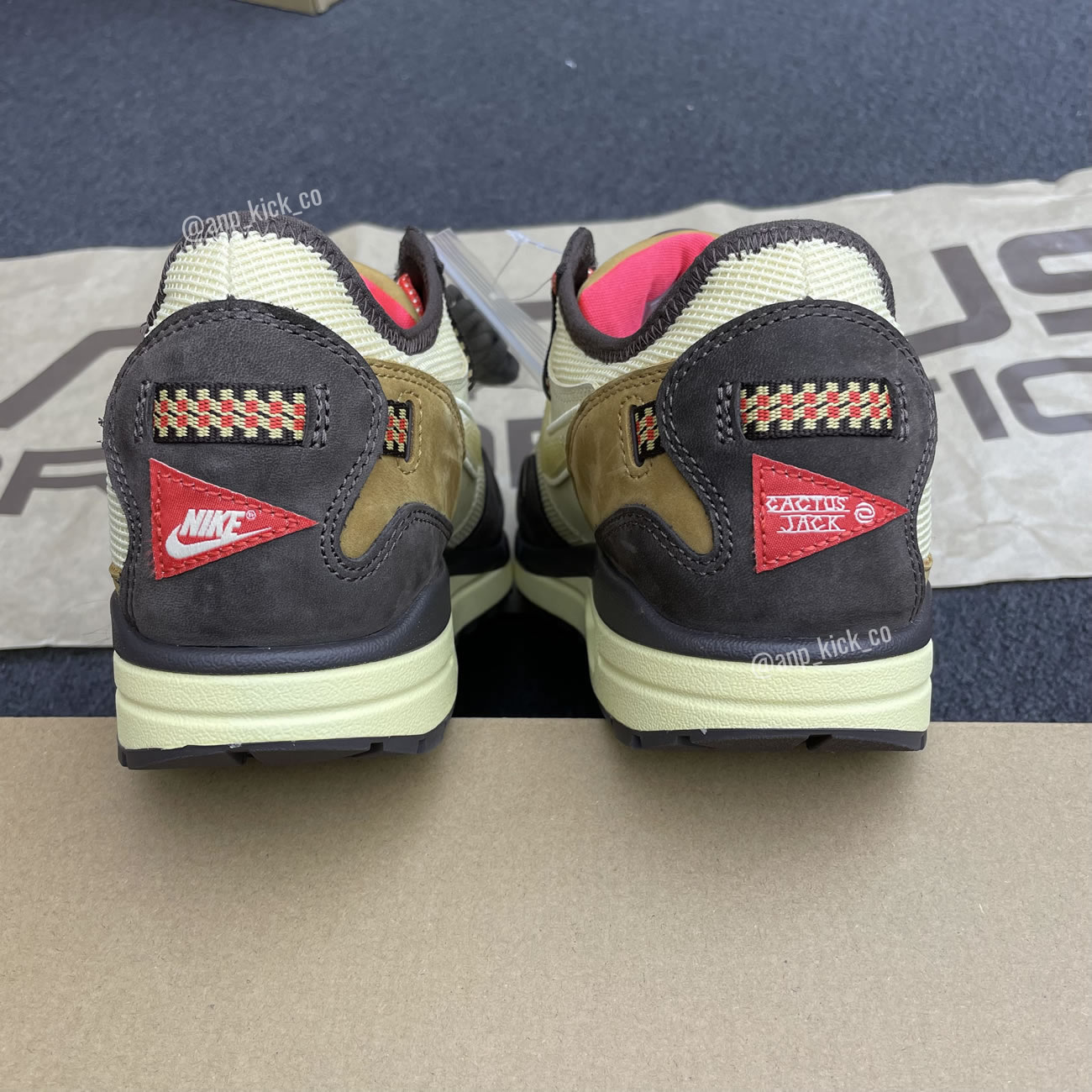 Travis Scott Nike Air Max 1 Baroque Brown Anpkick Do9392 200 (3) - www.newkick.org Travis Scott Nike Air Max 1 Baroque Brown Anpkick Do9392 200 (3) - www.newkick.org