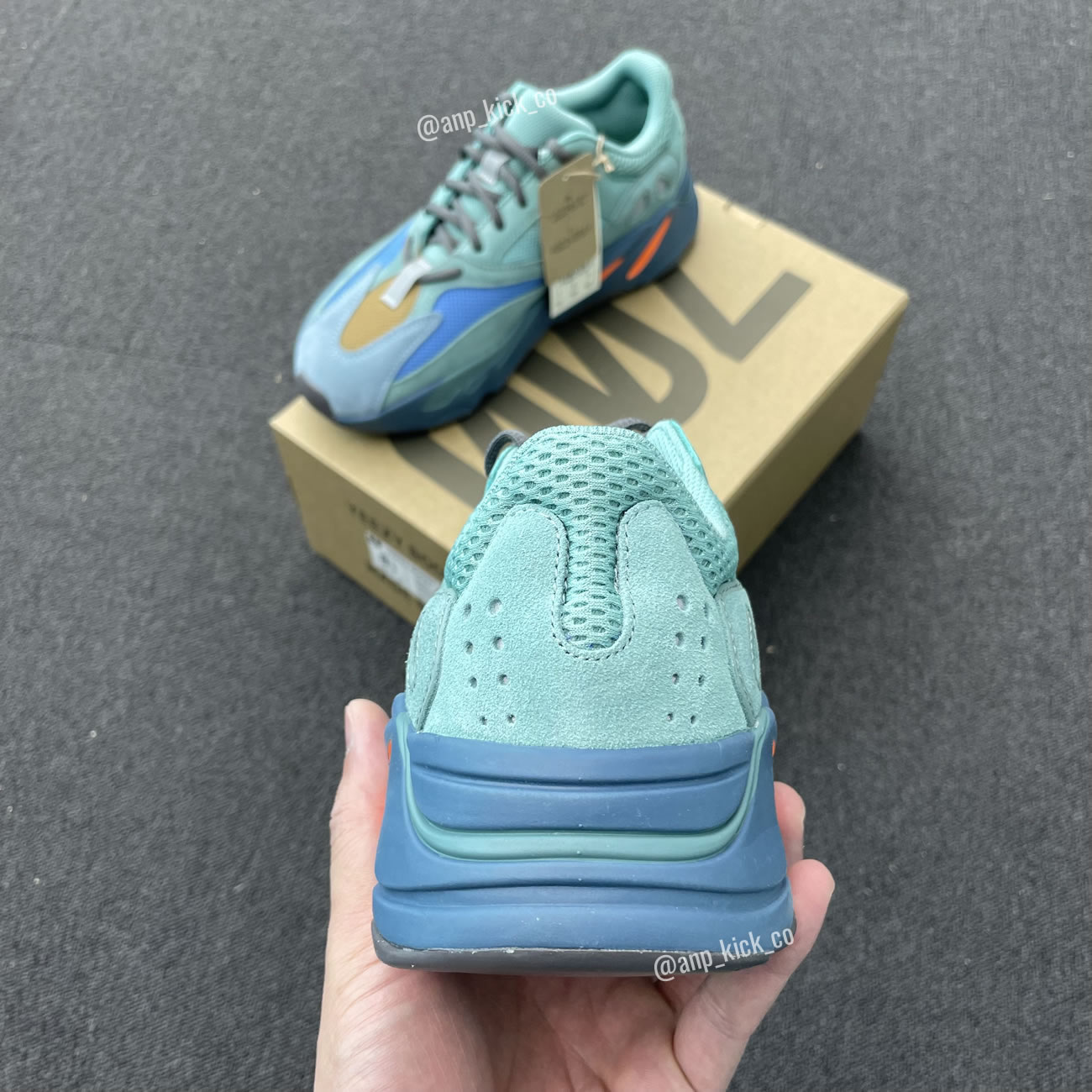 Adidas Yeezy Boost 700 Sea Blue Orange Anpkick Gz2002 (3) - www.newkick.org Adidas Yeezy Boost 700 Sea Blue Orange Anpkick Gz2002 (3) - www.newkick.org