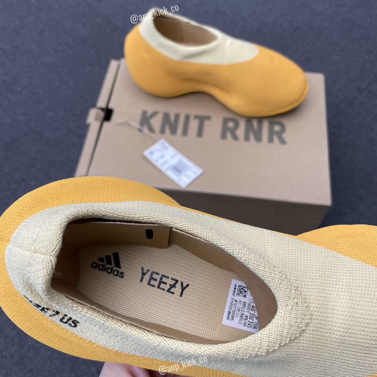 Adidas Yeezy Knit Rnr Sulfur Anpkick Gw5353 (5) - www.newkick.org