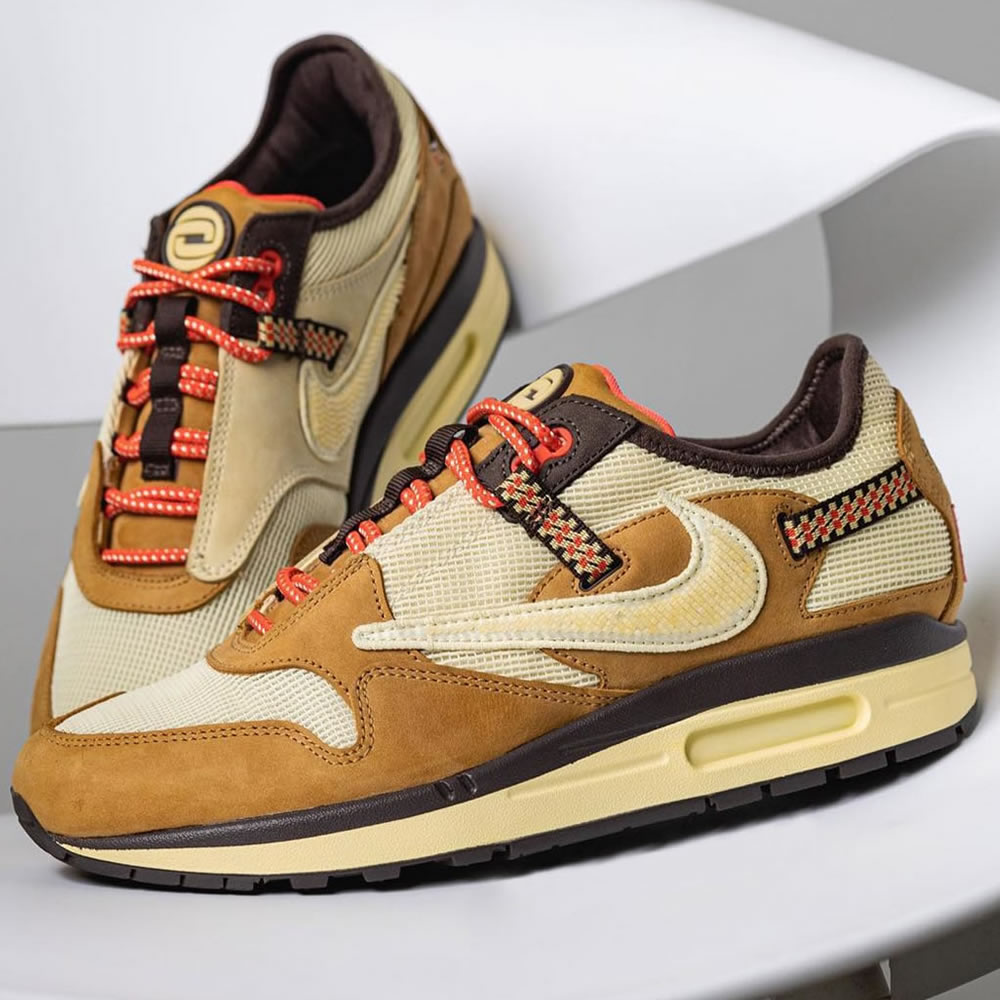 Travis Scott Nike Air Max 1 Wheat Do9392 701 (1) - www.newkick.org