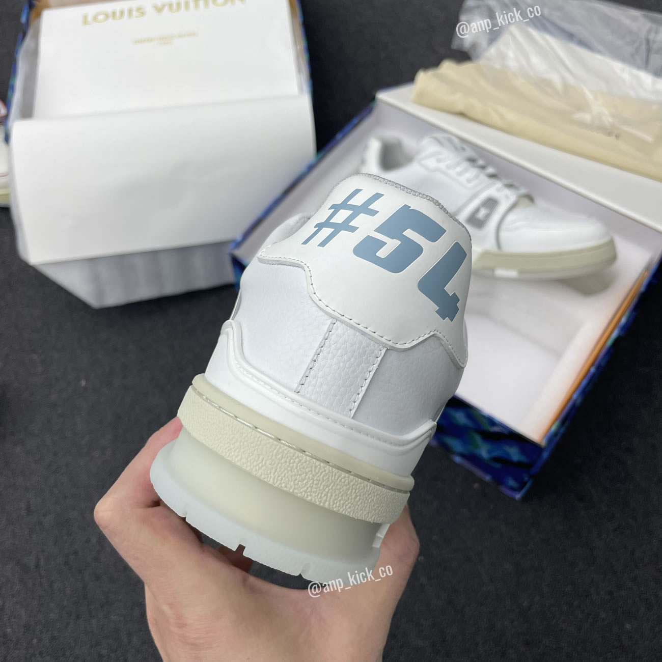 New L V Trainer Sneaker Shoes White Signature (3) - www.newkick.org New L V Trainer Sneaker Shoes White Signature (3) - www.newkick.org
