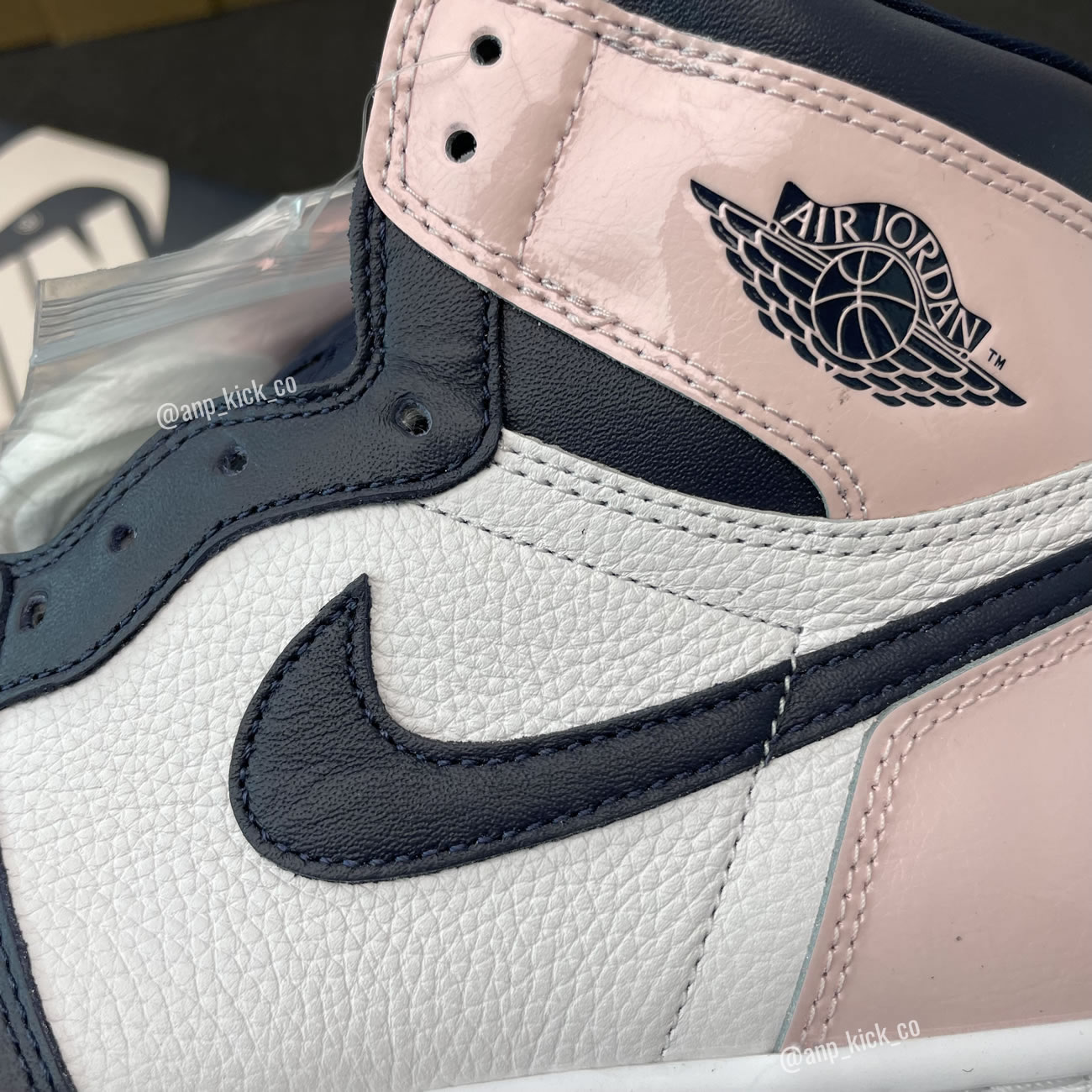 Air Jordan 1 High Wmns Atmosphere Anpkick Dd9335 641 (4) - www.newkick.org