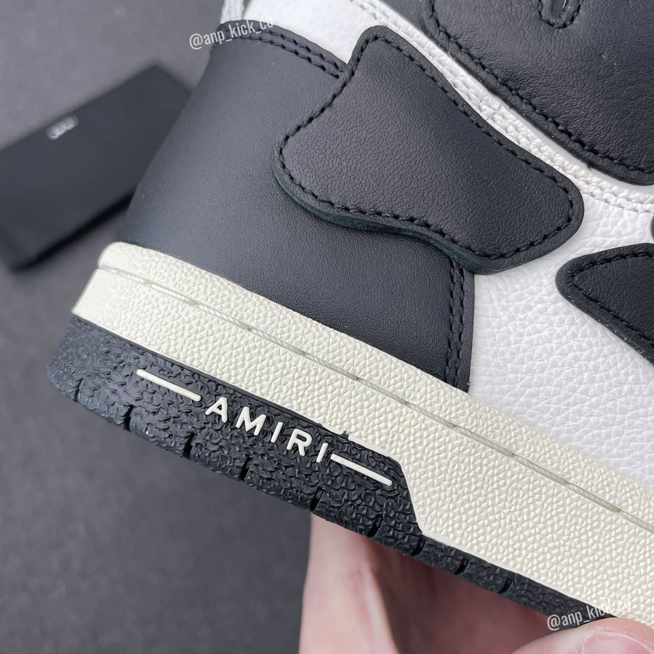 A M I R I Skel Top High Leather Sneakers Black White Anpkick Mfs002 004 (10) - www.newkick.org