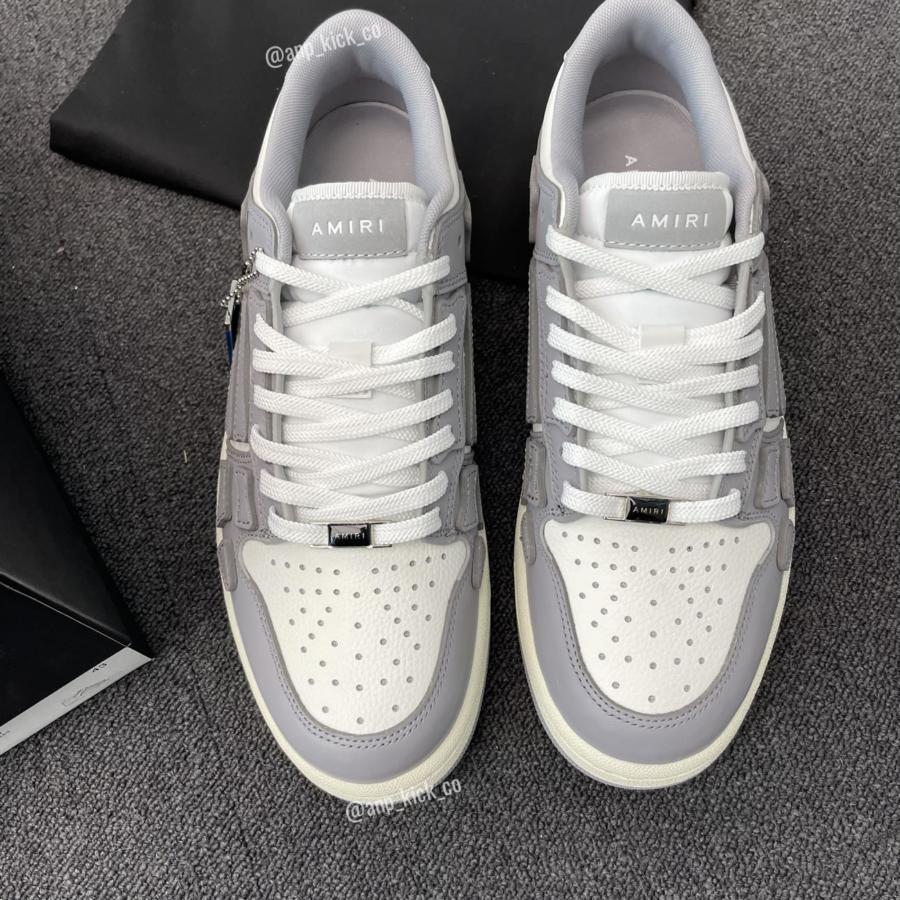 A M I R I Skel Top Low Leather Sneakers Grey White Anpkick Mfs003 043 (6) - www.newkick.org A M I R I Skel Top Low Leather Sneakers Grey White Anpkick Mfs003 043 (6) - www.newkick.org