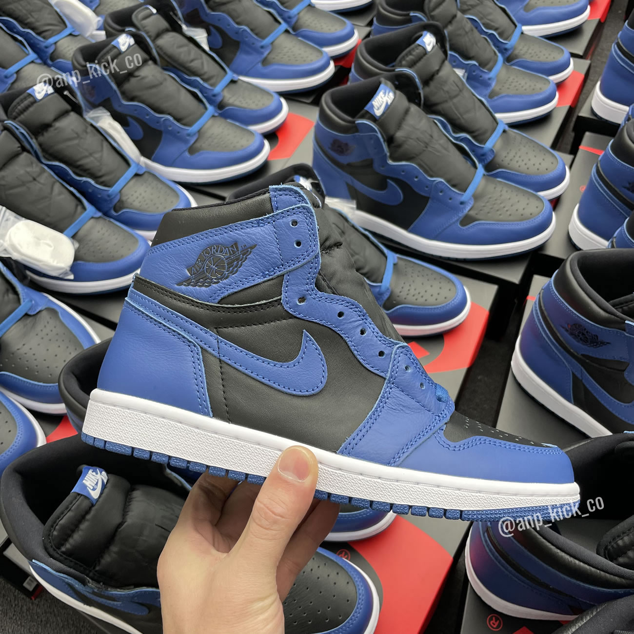 Air Jordan 1 Retro High Og Anpkick Dark Marina Blue 555088 404 (2) - www.newkick.org Air Jordan 1 Retro High Og Anpkick Dark Marina Blue 555088 404 (2) - www.newkick.org