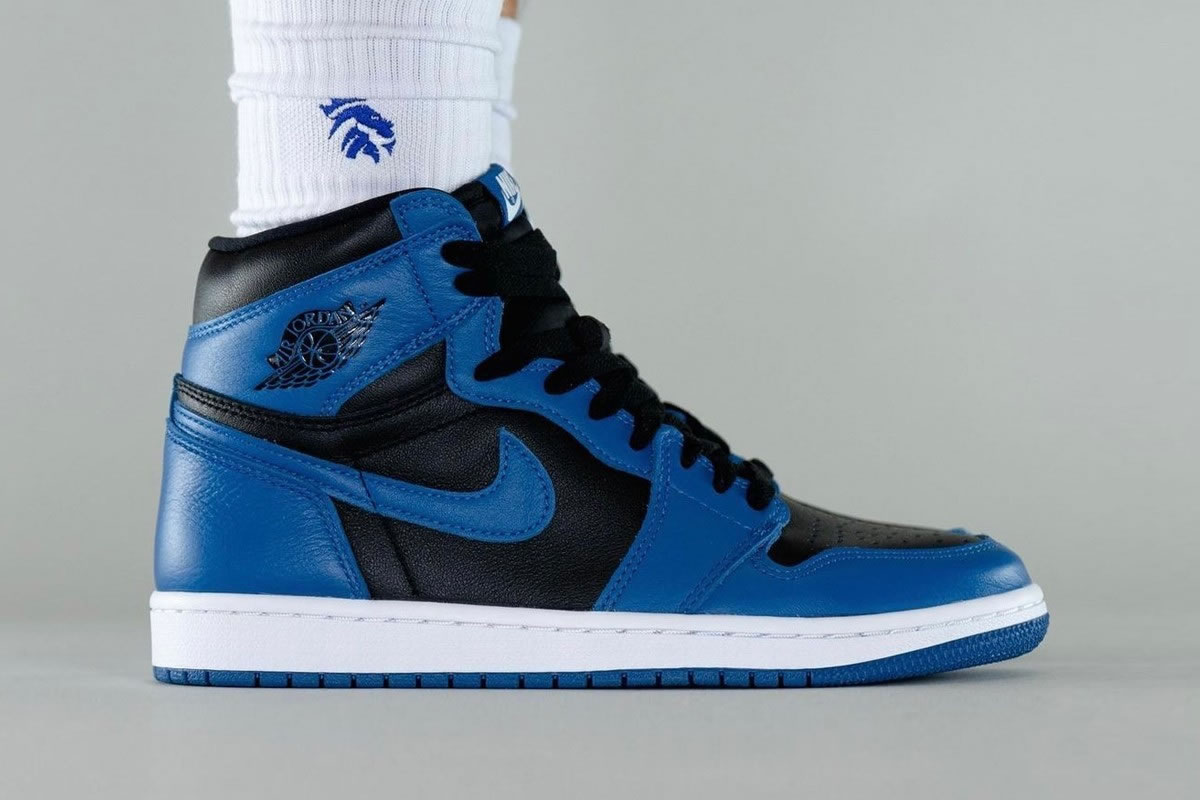 Air Jordan 1 Retro High Og Dark Marina Blue On Feet 555088 404 (1) - www.newkick.org Air Jordan 1 Retro High Og Dark Marina Blue On Feet 555088 404 (1) - www.newkick.org