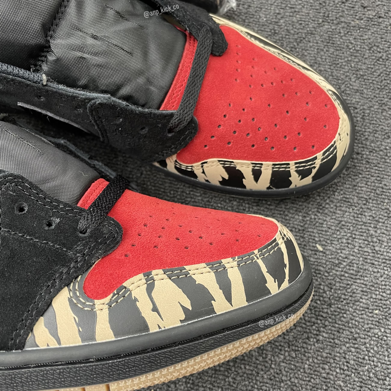Solefly Air Jordan 1 Low Carnivore Anpkick Dn3400 001 (3) - www.newkick.org Solefly Air Jordan 1 Low Carnivore Anpkick Dn3400 001 (3) - www.newkick.org
