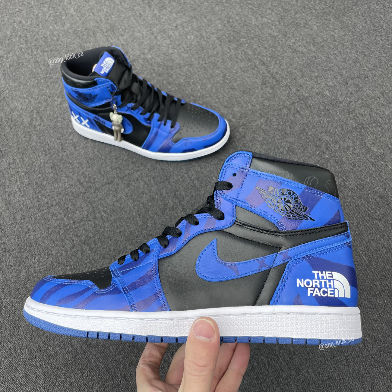 The North Face Kaws Air Jordan 1 Retro High Shoes Anpkick Custom Making (1) - www.newkick.vip The North Face Kaws Air Jordan 1 Retro High Shoes Anpkick Custom Making (1) - www.newkick.vip