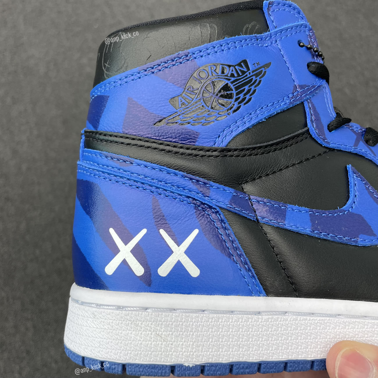The North Face Kaws Air Jordan 1 Retro High Shoes Anpkick Custom Making (6) - www.newkick.vip The North Face Kaws Air Jordan 1 Retro High Shoes Anpkick Custom Making (6) - www.newkick.vip