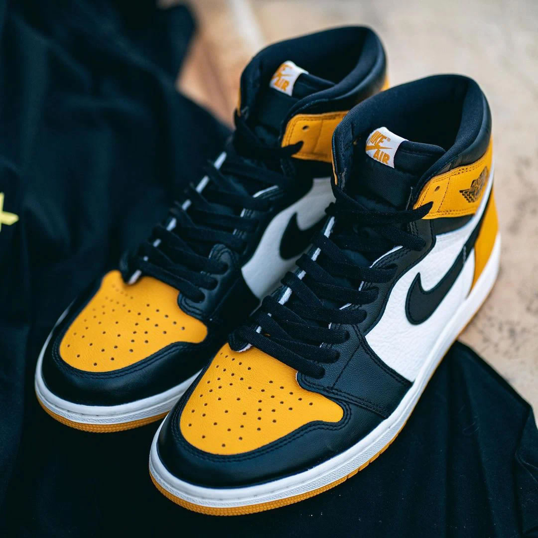 Air Jordan 1 Retro High Og Yellow Toe 555088 711 (5) - www.newkick.org Air Jordan 1 Retro High Og Yellow Toe 555088 711 (5) - www.newkick.org