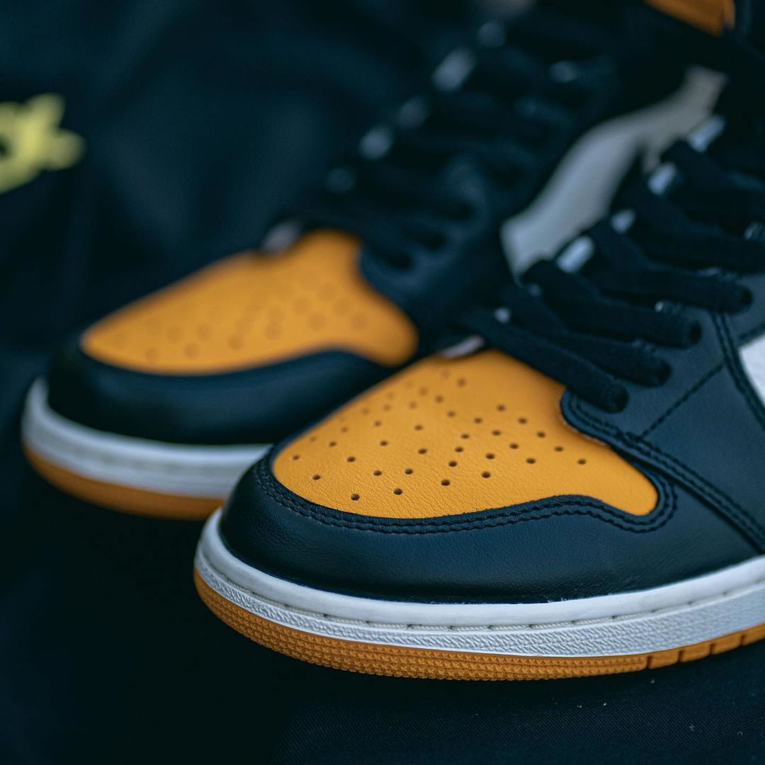 Air Jordan 1 Retro High Og Yellow Toe 555088 711 (9) - www.newkick.org Air Jordan 1 Retro High Og Yellow Toe 555088 711 (9) - www.newkick.org