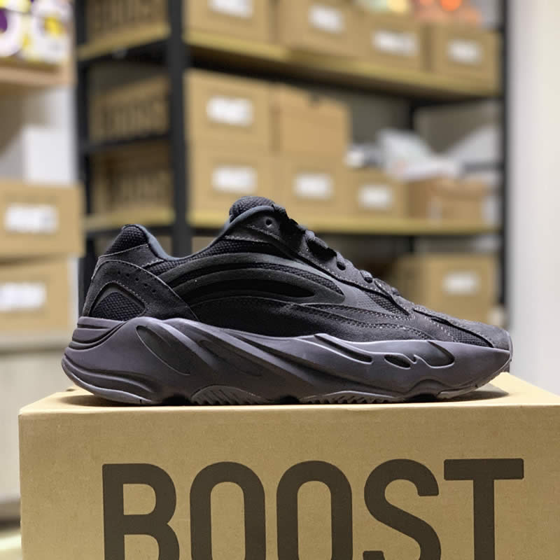 Yeezy Boost 700 V2 Vanta Black Fu6684 (7) - www.newkick.org Yeezy Boost 700 V2 Vanta Black Fu6684 (7) - www.newkick.org