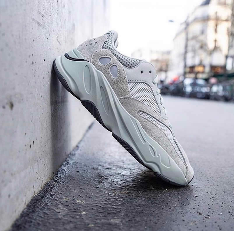 Adidas Yeezy 700 Salt Outfit Reflective Pics Price Release Date Eg7487 (1) - www.newkick.vip Adidas Yeezy 700 Salt Outfit Reflective Pics Price Release Date Eg7487 (1) - www.newkick.vip