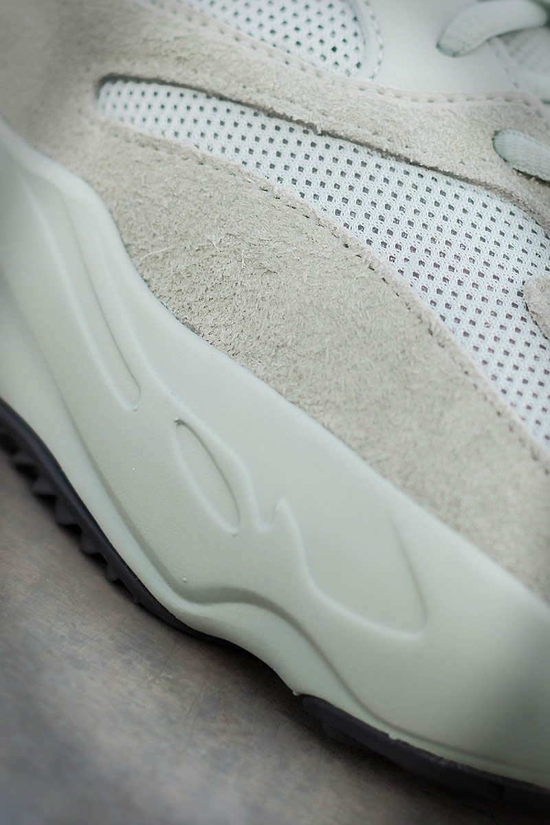 Adidas Yeezy 700 Salt Outfit Reflective Pics Price Release Date Eg7487 (4) - www.newkick.vip Adidas Yeezy 700 Salt Outfit Reflective Pics Price Release Date Eg7487 (4) - www.newkick.vip