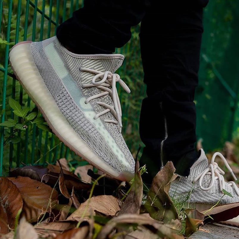 Adidas Yeezy Boost 350 V2 Citrin Non Reflective On Feet Release Date Fw3042 (1) - www.newkick.org Adidas Yeezy Boost 350 V2 Citrin Non Reflective On Feet Release Date Fw3042 (1) - www.newkick.org