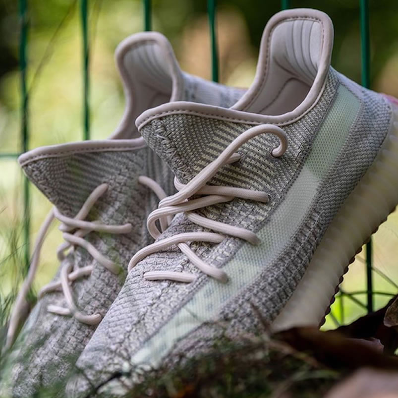 Adidas Yeezy Boost 350 V2 Citrin Non Reflective On Feet Release Date Fw3042 (5) - www.newkick.org Adidas Yeezy Boost 350 V2 Citrin Non Reflective On Feet Release Date Fw3042 (5) - www.newkick.org