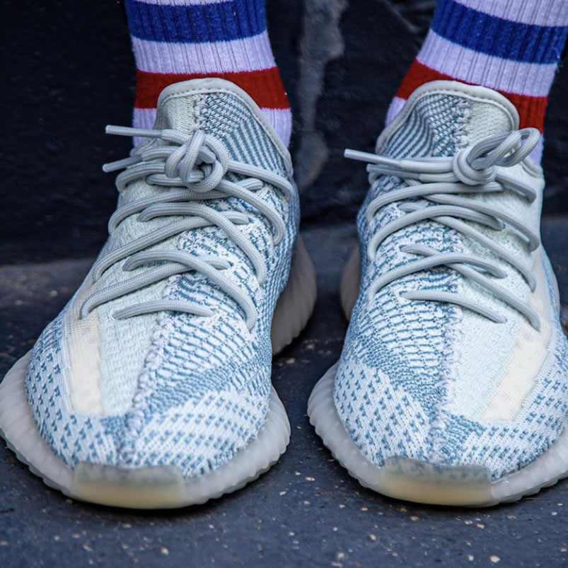 Adidas Yeezy Boost 350 V2 Cloud White Non Reflective On Feet Fw3043 (4) - www.newkick.org Adidas Yeezy Boost 350 V2 Cloud White Non Reflective On Feet Fw3043 (4) - www.newkick.org