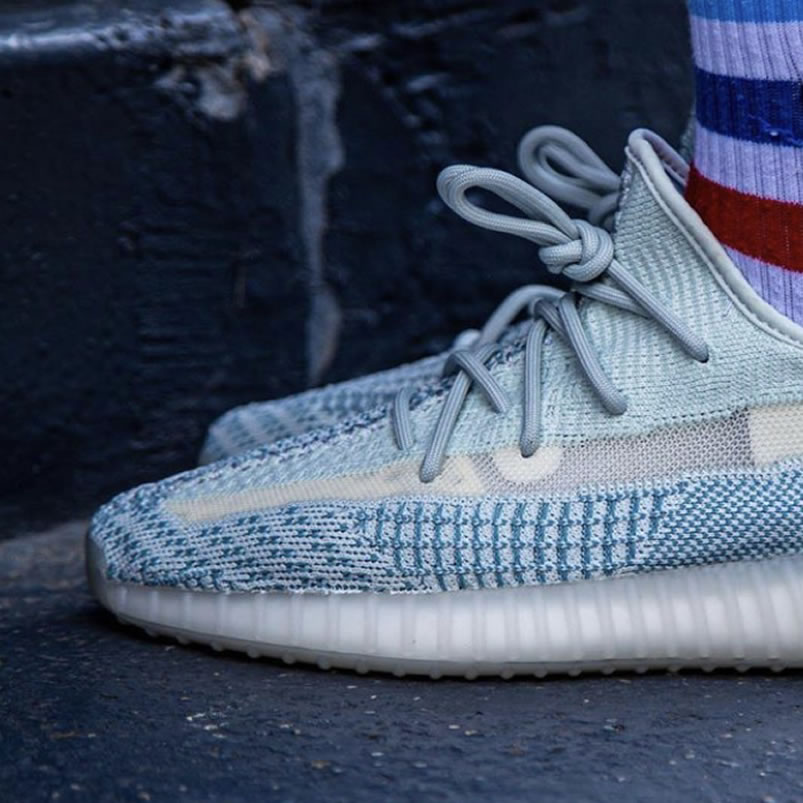 Adidas Yeezy Boost 350 V2 Cloud White Non Reflective On Feet Fw3043 (5) - www.newkick.org Adidas Yeezy Boost 350 V2 Cloud White Non Reflective On Feet Fw3043 (5) - www.newkick.org