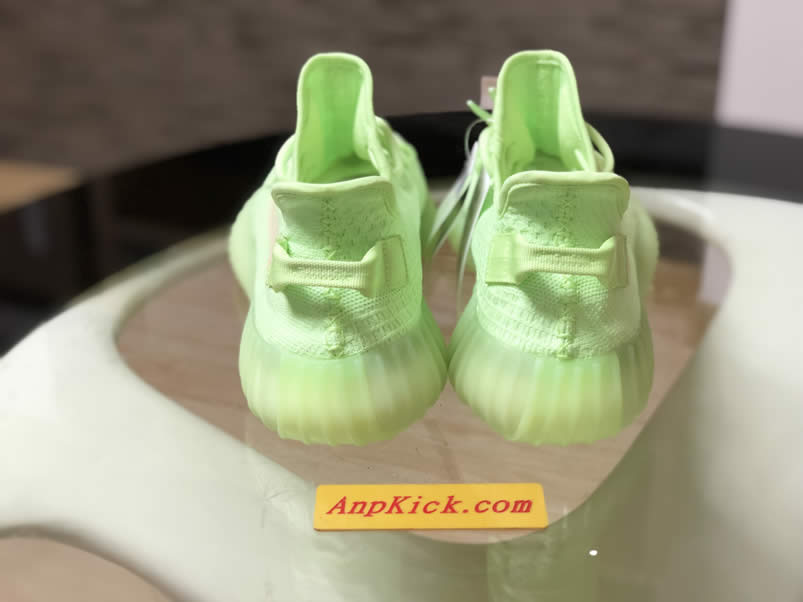 Adidas Yeezy Boost 350 V2 Gitd Glow In The Dark Spring 2019 (3) - www.newkick.org Adidas Yeezy Boost 350 V2 Gitd Glow In The Dark Spring 2019 (3) - www.newkick.org