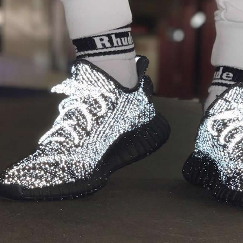 Adidas Yeezy Boost 350 V2 Static 3m Black Reflective Fu9007 On Feet (2) - www.newkick.org Adidas Yeezy Boost 350 V2 Static 3m Black Reflective Fu9007 On Feet (2) - www.newkick.org