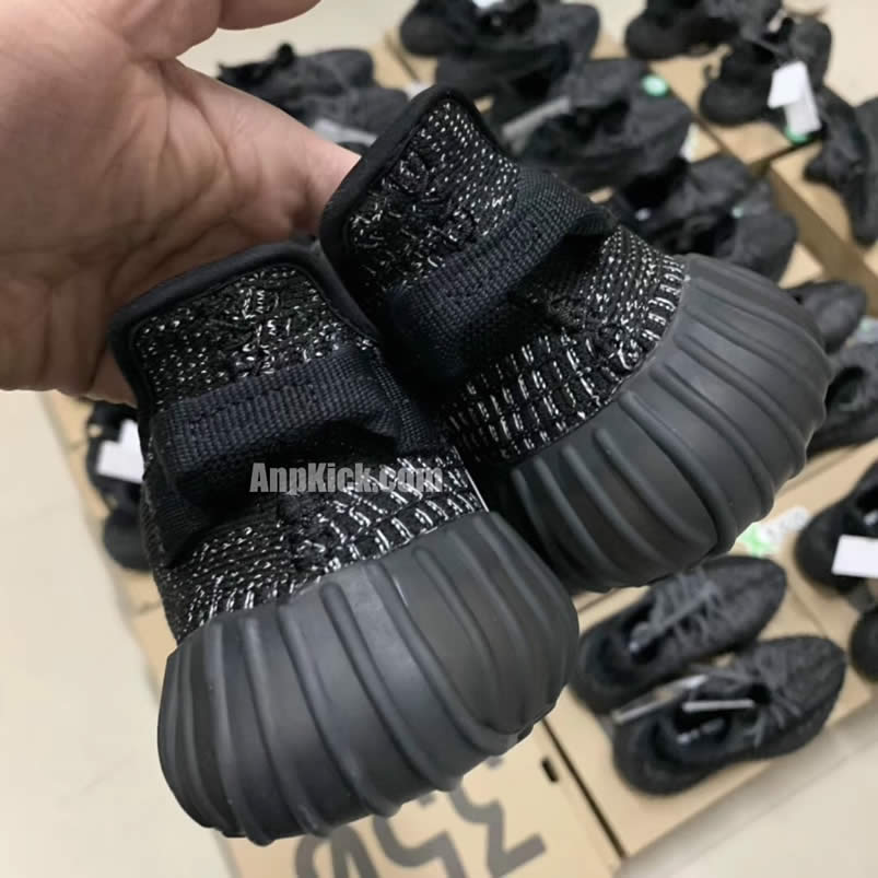 Adidas Yeezy Boost 350 V2 Static Refective Black Venom Ef2367 Wholesale (10) - www.newkick.org Adidas Yeezy Boost 350 V2 Static Refective Black Venom Ef2367 Wholesale (10) - www.newkick.org