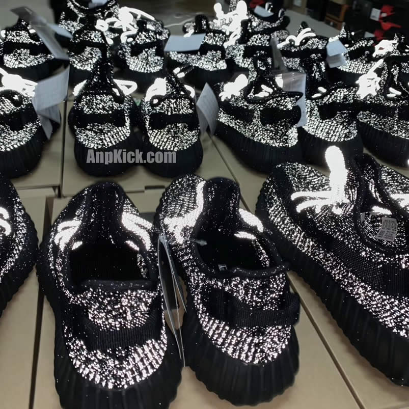 Adidas Yeezy Boost 350 V2 Static Refective Black Venom Ef2367 Wholesale (6) - www.newkick.org Adidas Yeezy Boost 350 V2 Static Refective Black Venom Ef2367 Wholesale (6) - www.newkick.org