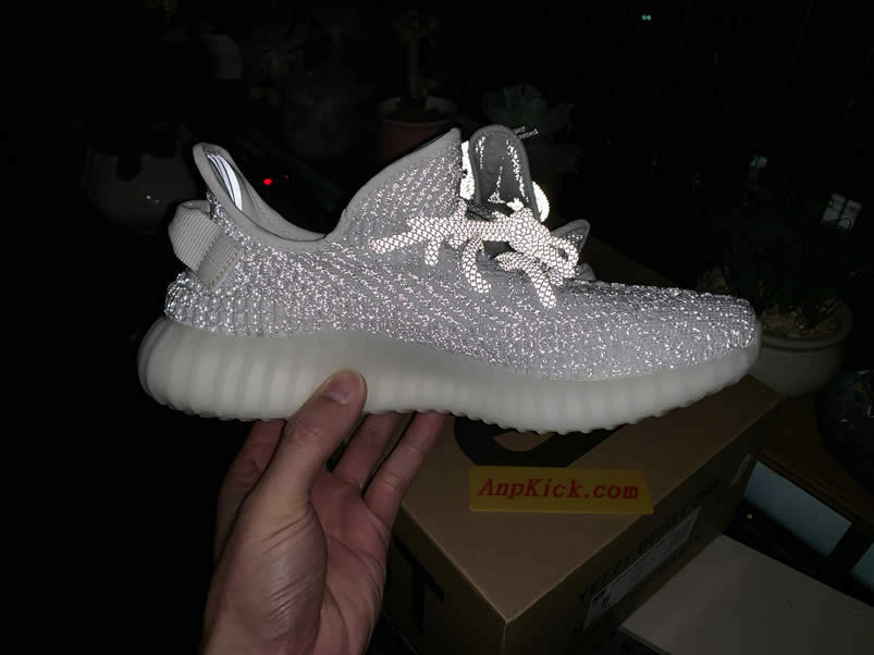 Adidas Yeezy Boost 350 V2 Static Reflective 3m Image Outfits Ef2367 (4) - www.newkick.vip Adidas Yeezy Boost 350 V2 Static Reflective 3m Image Outfits Ef2367 (4) - www.newkick.vip