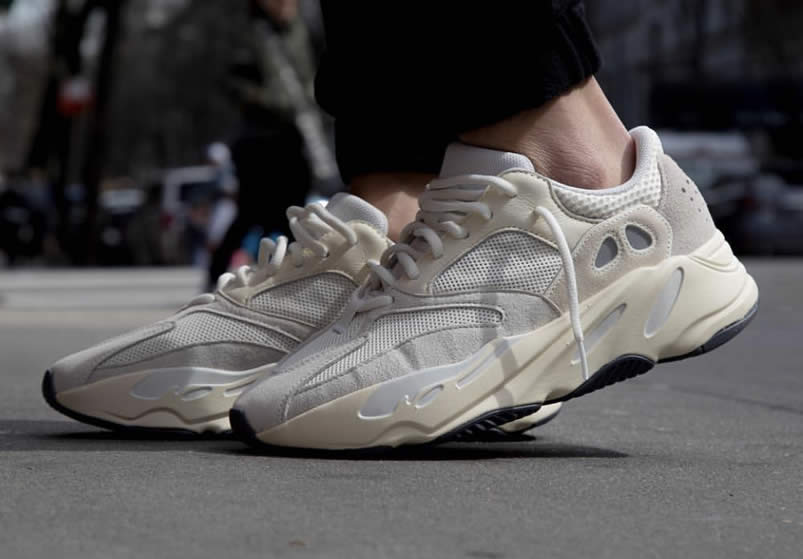 Adidas Yeezy Boost 700 Analog On Foot Outfit Release Date Eg7596 (7) - www.newkick.org Adidas Yeezy Boost 700 Analog On Foot Outfit Release Date Eg7596 (7) - www.newkick.org