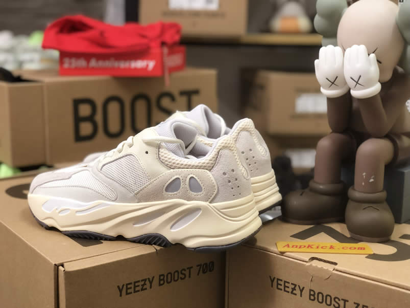 Adidas Yeezy Boost 700 Analog Outfit On Foot Release Date Eg7596 (6) - www.newkick.org Adidas Yeezy Boost 700 Analog Outfit On Foot Release Date Eg7596 (6) - www.newkick.org