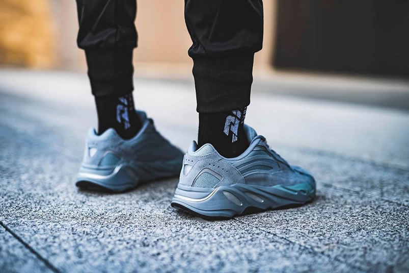 Adidas Yeezy Boost 700 Hospital Blue On Feet Release Date Fv8424 (3) - www.newkick.org Adidas Yeezy Boost 700 Hospital Blue On Feet Release Date Fv8424 (3) - www.newkick.org