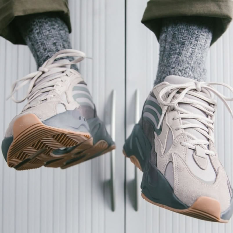 Adidas Yeezy Boost 700 Tephra On Feet Outfit Style Fu7914 (3) - www.newkick.vip Adidas Yeezy Boost 700 Tephra On Feet Outfit Style Fu7914 (3) - www.newkick.vip
