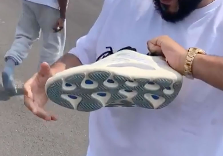 Adidas Yeezy Boost 700 V3 Azael On Hand Release Date Fw4980 (4) - www.newkick.org