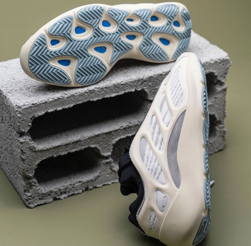 Adidas Yeezy Boost 700 V3 Azael Release Date Fw4980 (10) - www.newkick.org