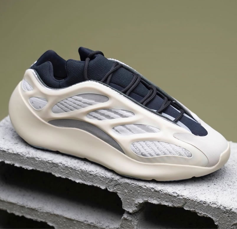 Adidas Yeezy Boost 700 V3 Azael Release Date Fw4980 (12) - www.newkick.org