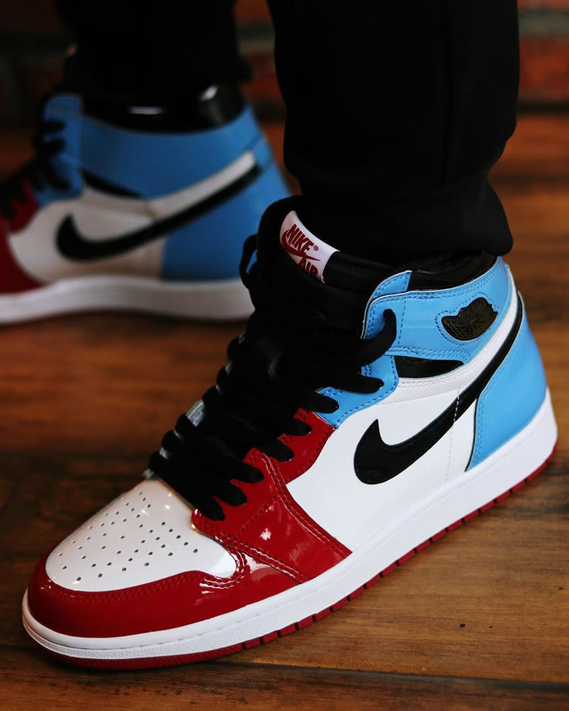 Air Jordan 1 High Og Fearless Mens Womens On Feet Release Date Ck5666 100 (3) - www.newkick.org Air Jordan 1 High Og Fearless Mens Womens On Feet Release Date Ck5666 100 (3) - www.newkick.org
