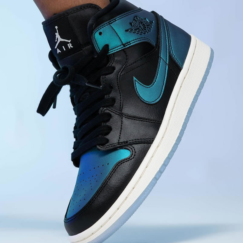 Air Jordan 1 Mid Black Iridescent Mens Gs Aj1 Shoes On Feet Bq6472 009 (2) - www.newkick.org Air Jordan 1 Mid Black Iridescent Mens Gs Aj1 Shoes On Feet Bq6472 009 (2) - www.newkick.org