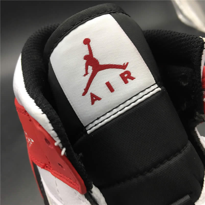 Air Jordan 1 Mid Gives The Bulls Aj1 White Red 554724 116 (3) - www.newkick.vip Air Jordan 1 Mid Gives The Bulls Aj1 White Red 554724 116 (3) - www.newkick.vip